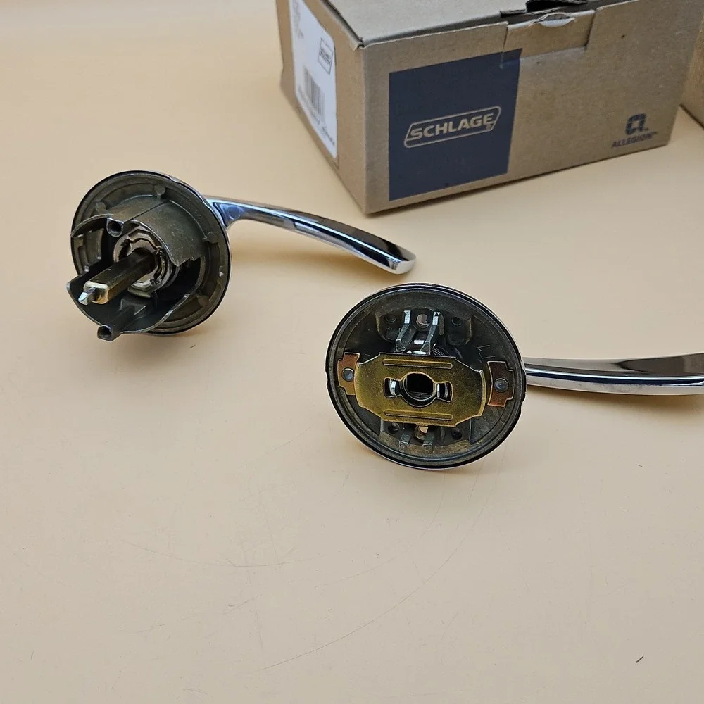 Schlage Allegion‎ Bed & Bath F40 MER 625 1 3/4 DR Door Handle Chrome New